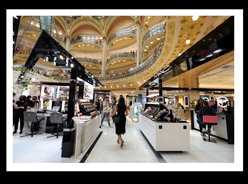 Parceria com as redes francesas Printemps, Galerias Lafayette, Casino e Carrefour para promoção dos produtos brasileiros