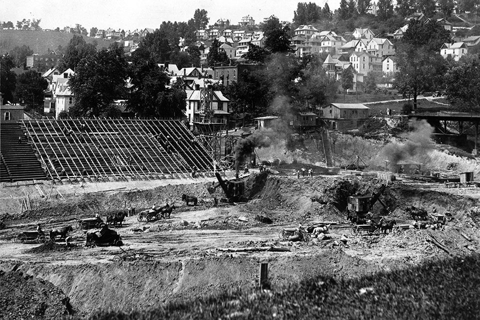 building old Mountaineer Field in the 1920s