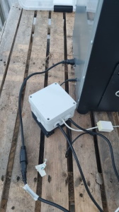 Device connected to the smoker