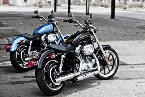 Harley-Davidson XL883L Sportster SuperLow