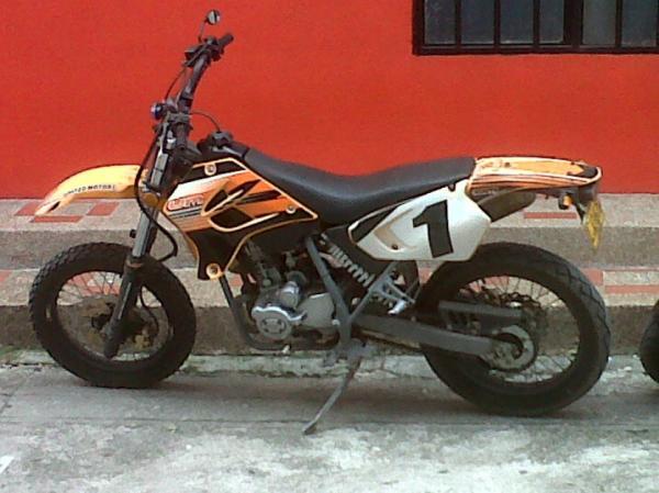 UM DSF 125