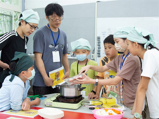 好侍食品與大享食育協會辦理「食農體驗營in北投」！帶領小學生挖掘在地食材、親手做「綠寶咖哩」響應永續飲食！