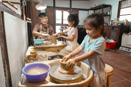 來當一日農夫！嘉義水上親子遊多元參訪 體驗手沖咖啡、手拉坏