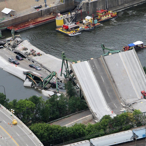 Collapsed bridge