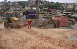 Prefeitura executa obras de contenção na rua Tapabuam, região Noroeste da cidade