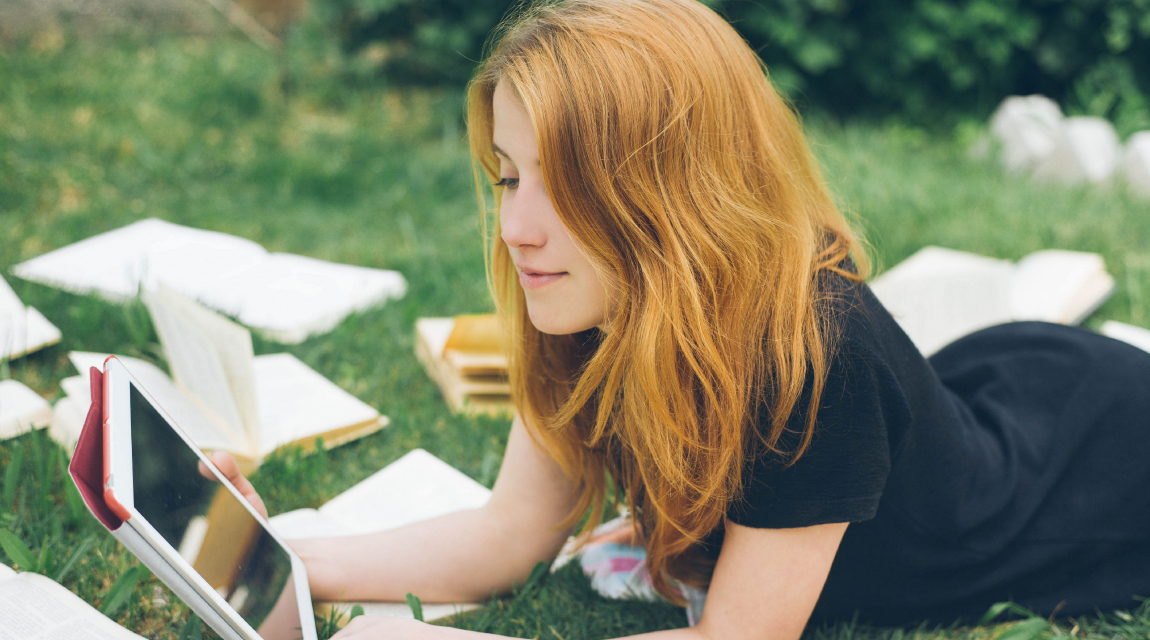 girl with tablet