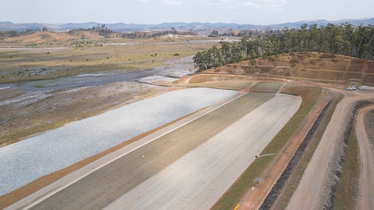 Aerial view of dam extensions