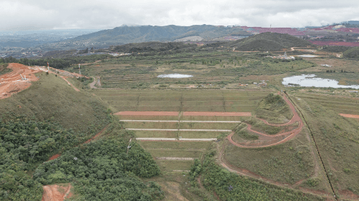 View from above of an open area