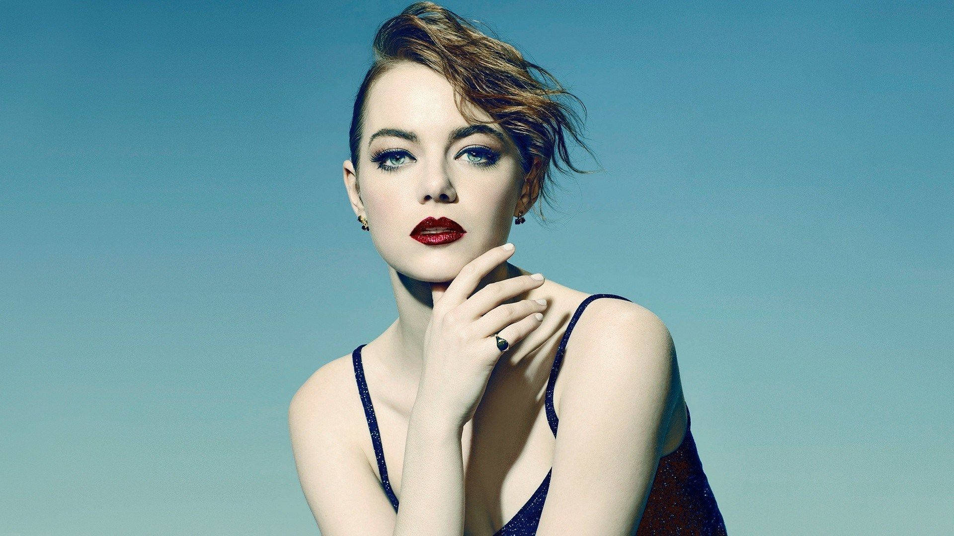 Emma Stone Wallpaper