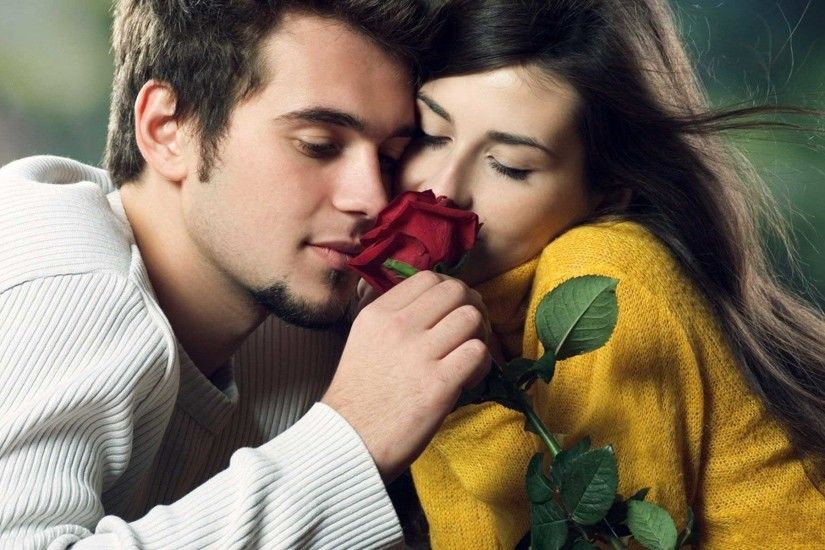 Cute Romantic Wallpaper for WhatsApp