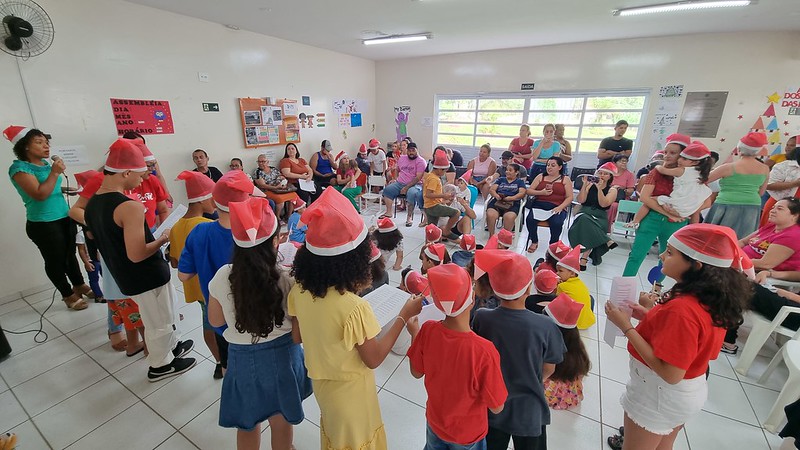 Caps Infantil promove celebração natalina para pacientes e profissionais