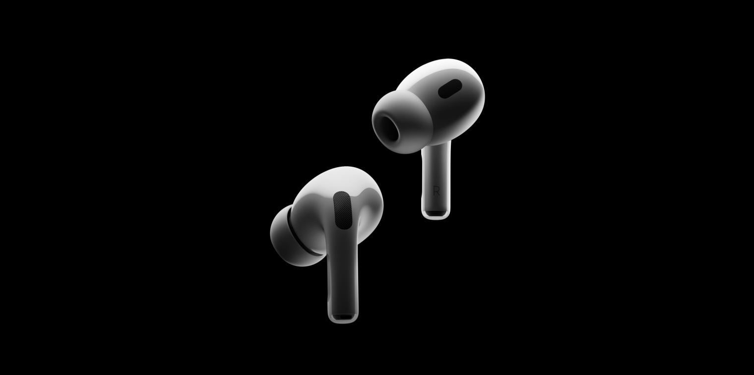 AirPods Pro 2 的 360 度特写