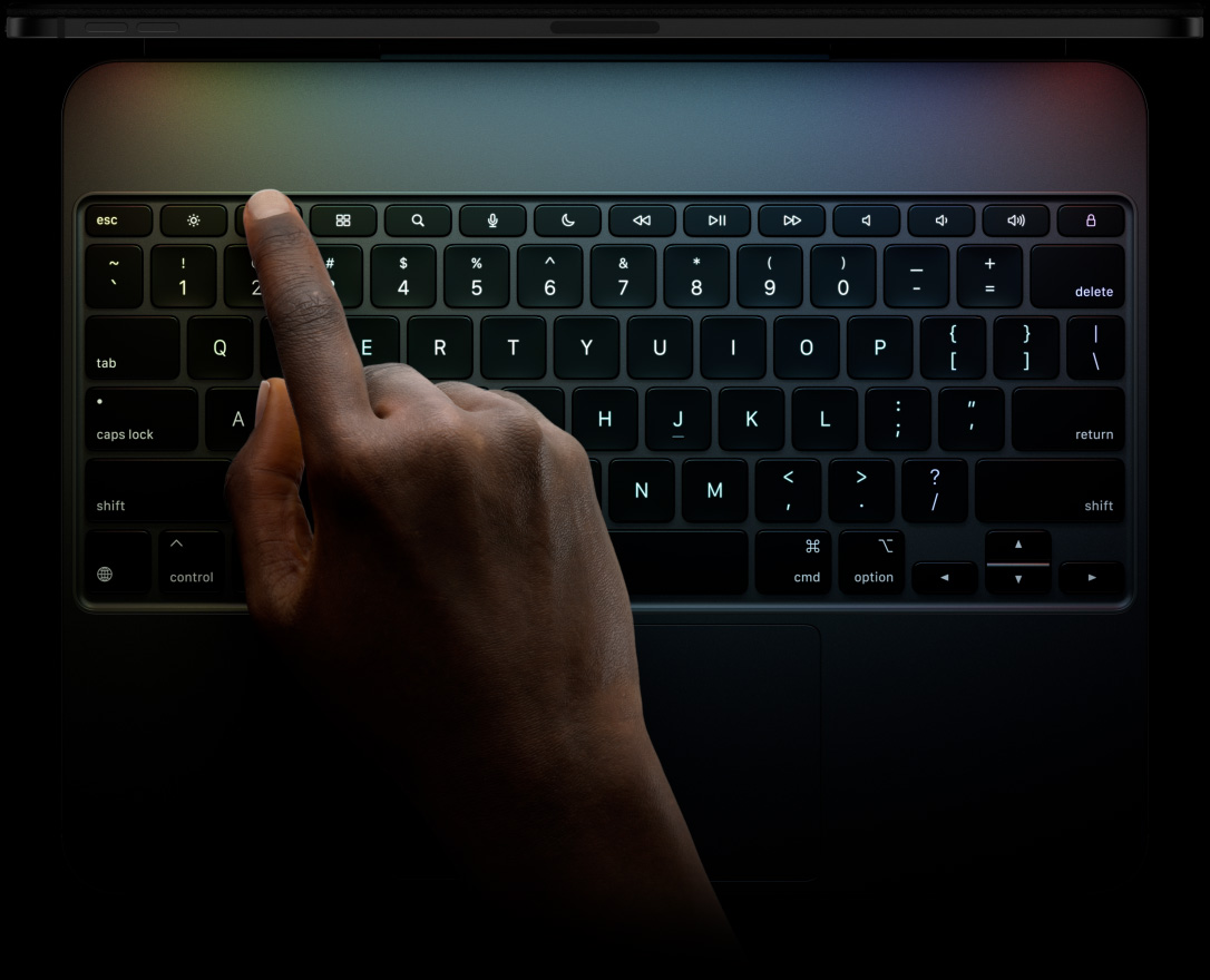 Magic Keyboard untuk iPad Pro, Hitam, Deretan tombol fungsi khusus, tombol panah berbentuk T terbalik, trackpad bawaan, orientasi lanskap