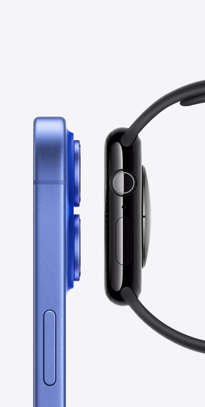 Eine Seitenansicht des iPhone 16 und der Apple Watch Series 10 nebeneinander. Klick auf das Pluszeichen für weitere Infos zu Features von Apple Watch und iPhone.