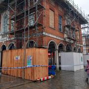 Man hospitalised with head injury after assault that prompted town centre cordon