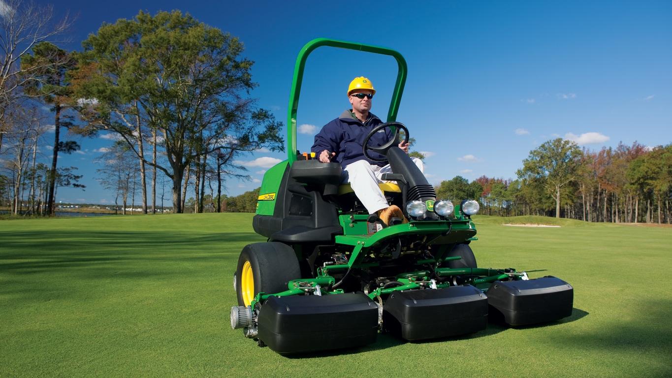 John Deere Fairway Mowers