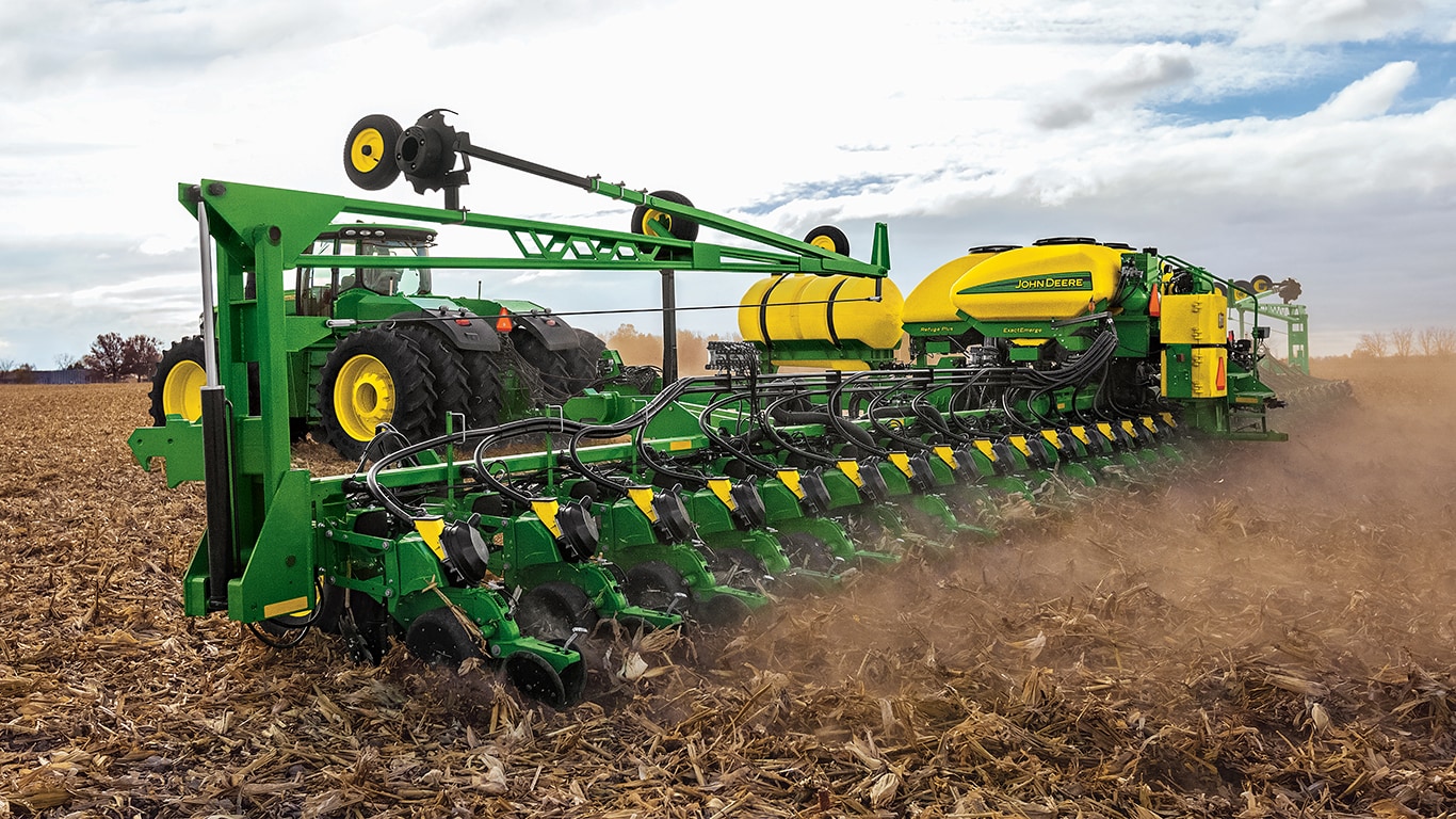 Image of a John Deere Planter