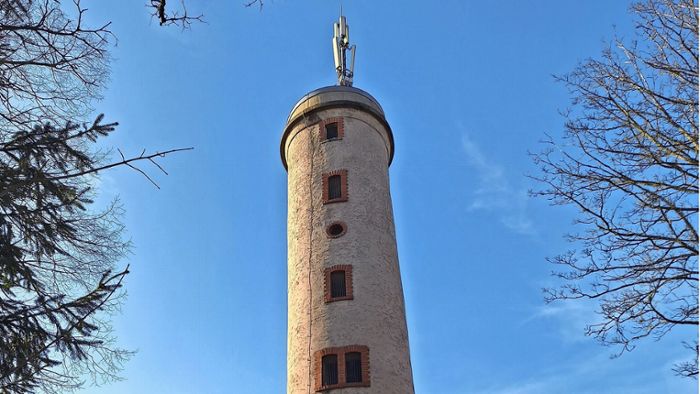 Kirchberg Helmbrechts: Turm soll  2025 antennenfrei werden