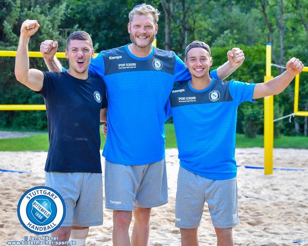 Gute Laune im neuen Verein: Jerome Müller (li.) im Trainingslager mit seinen neuen Mannschaftskollegen 