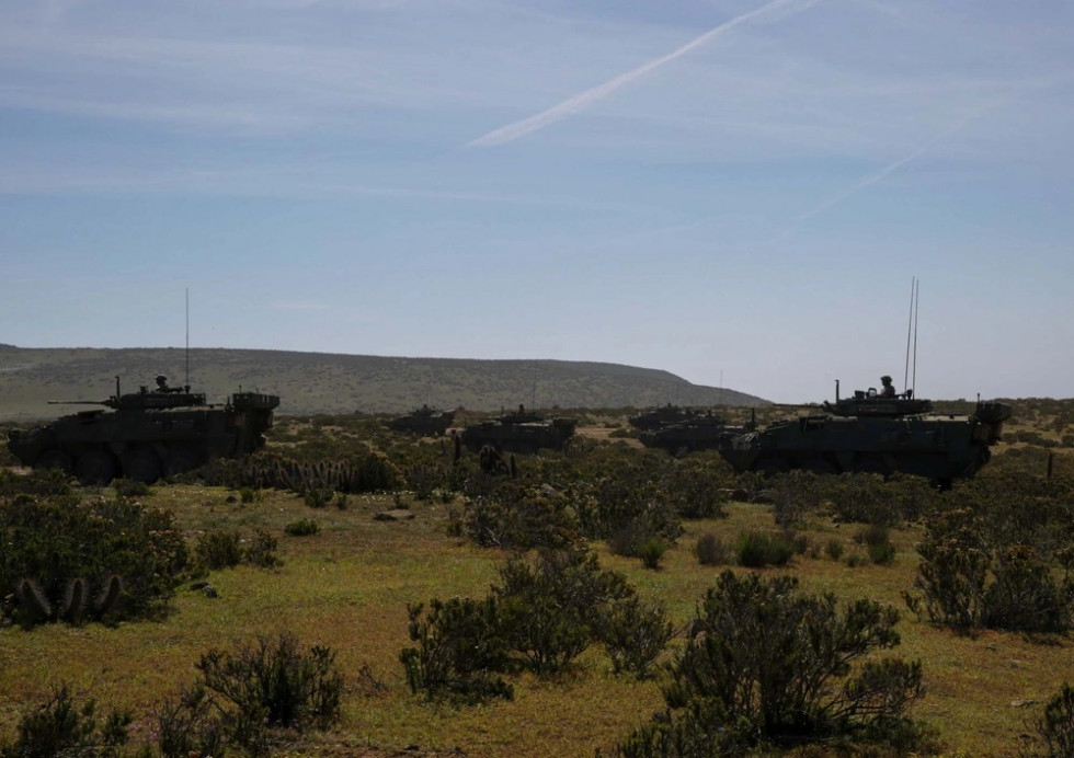 Carros LAV III de la Brigada Anfibia Expedicionaria de la Armada de Chile en Puerto Aldea Firma Lance Cpl Payton Goodrich USMC