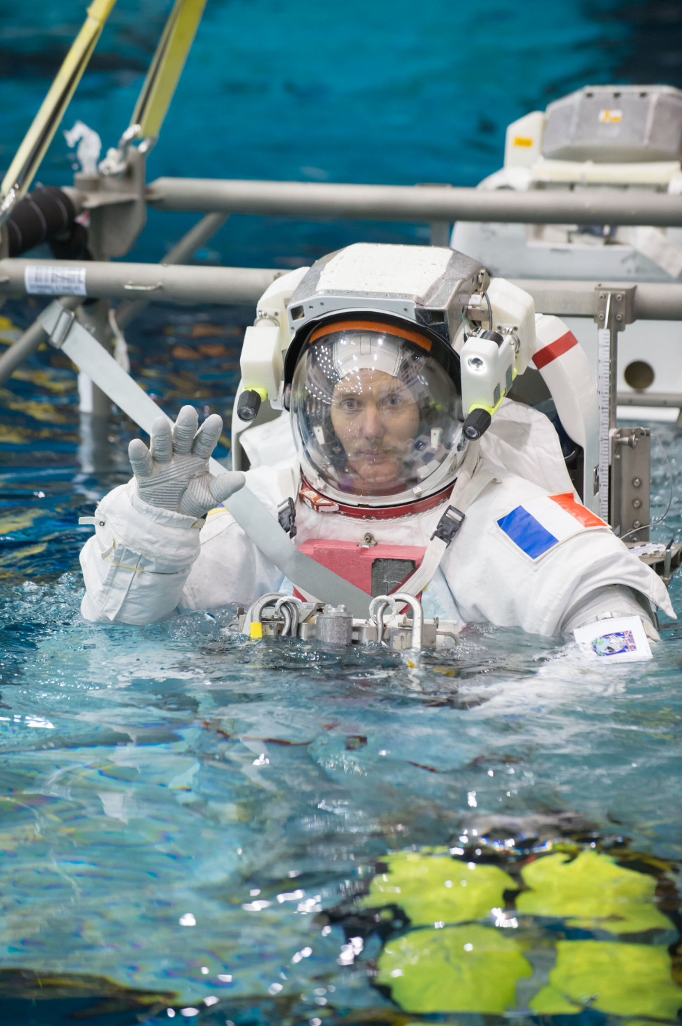 Thomas Pesquet during training for INC 49 INC 50 ISS EVA Maintenance run pillars