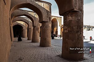 مسجد تاریخانه دامغان