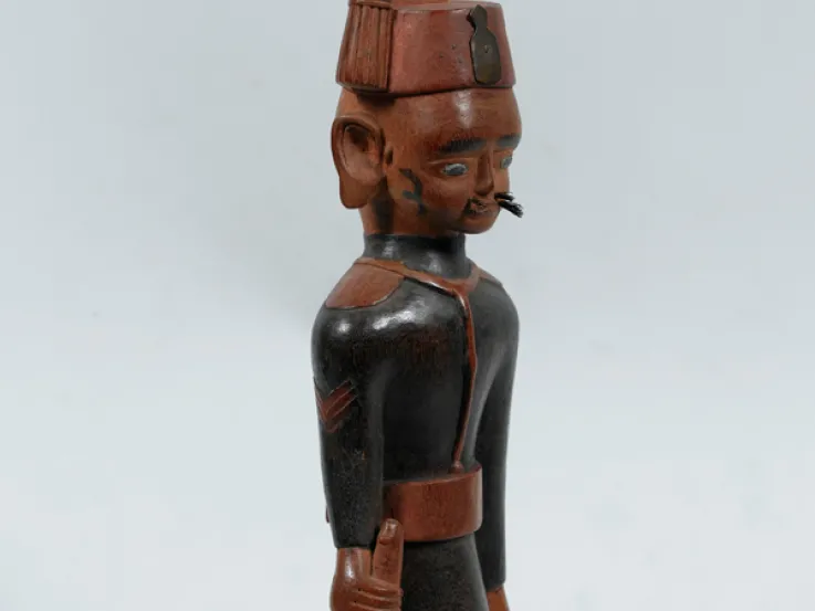 Carved figure of a sergeant of the King's African Rifles, 1917