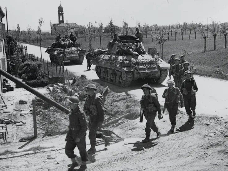 The 2nd Lancashire Fusiliers with Achilles tank destroyers near Ferrara, April 1945