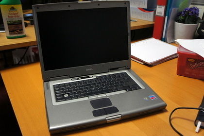 Laptop, Dell Latitude D800 - Renoveringsobjekt