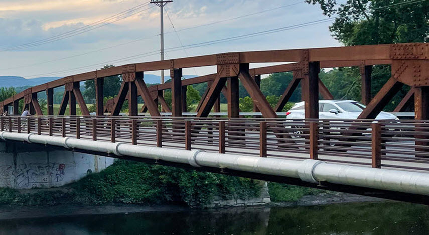 Car on a bridge in the Hudson Valley, NY.