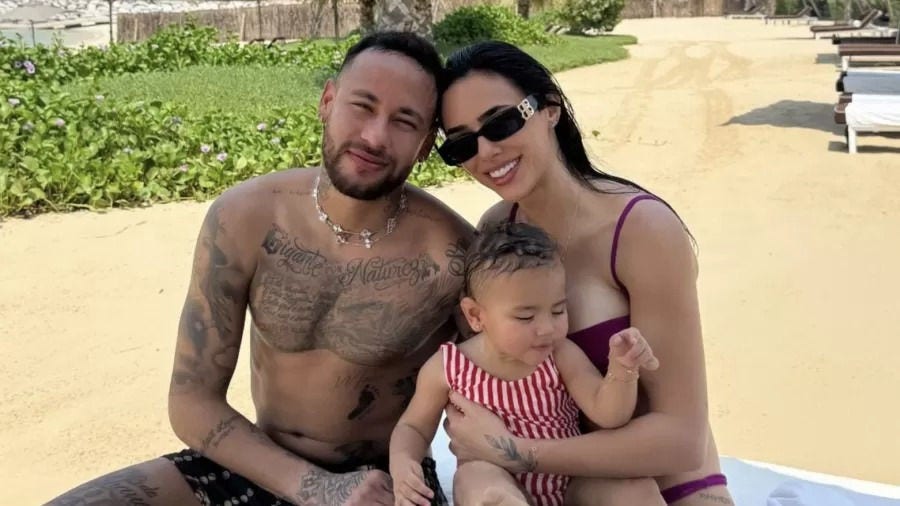 Neymar, Bruna Biancardi e filha Mavie
