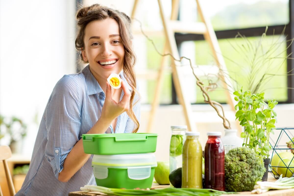 O ovo é uma opção prática e nutritiva para o verão