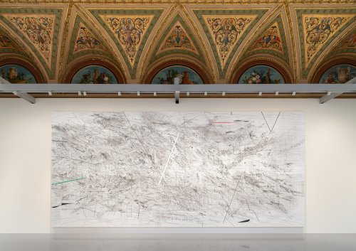 Julie Mehretu, Invisible Line (collective), 2010-2011, Pinault Collection. Installation view, “Julie Mehretu. Ensemble”, 2024, Palazzo Grassi, Venezia. Ph. Marco Cappelletti © Palazzo Grassi, Pinault Collection