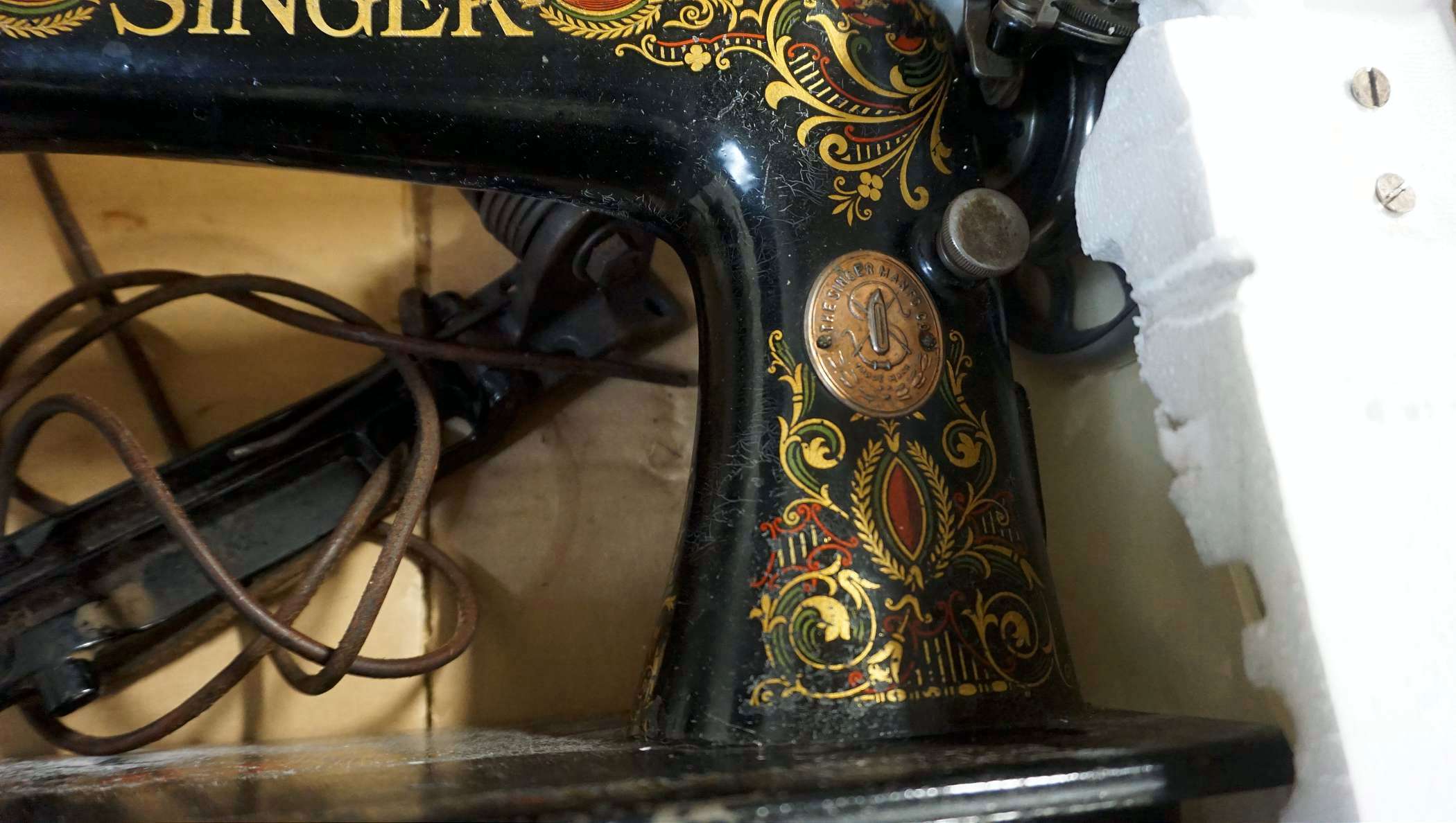 Singer Sewing Machine & Box