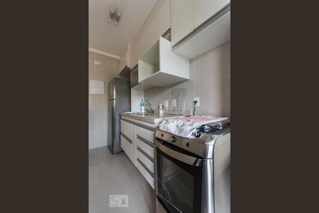 Cozinha de apartamento para alugar com 1 quarto, 43m² em Lapa, São Paulo