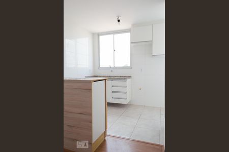 Cozinha de apartamento à venda com 2 quartos, 66m² em Ponte Preta, Campinas