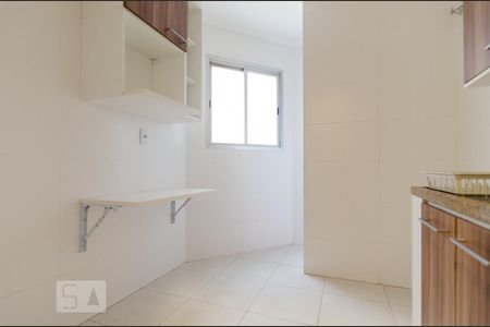 Cozinha de apartamento à venda com 1 quarto, 45m² em Cambuí, Campinas