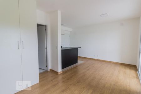 Sala de kitnet/studio para alugar com 1 quarto, 38m² em Jardim Flor da Montanha, Guarulhos