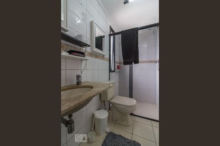 Banheiro de apartamento para alugar com 1 quarto, 38m² em Santa Cecília, São Paulo