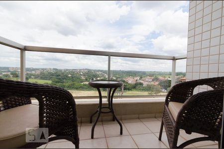 Sacada de apartamento à venda com 3 quartos, 84m² em Vila Brandina, Campinas