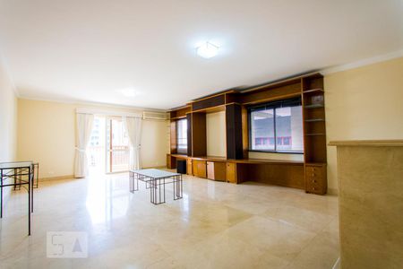 Sala de estar de apartamento para alugar com 3 quartos, 260m² em Jardim, Santo André