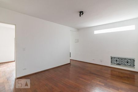 Quarto 1 de casa para alugar com 4 quartos, 165m² em Santa Paula, São Caetano do Sul