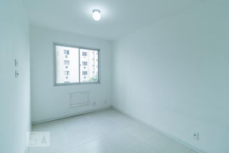 Quarto de apartamento para alugar com 1 quarto, 40m² em Freguesia (jacarepaguá), Rio de Janeiro