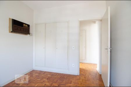 Quarto de apartamento à venda com 1 quarto, 70m² em Centro, Campinas