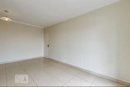 Sala de apartamento para alugar com 3 quartos, 79m² em Jardim Miranda, Campinas