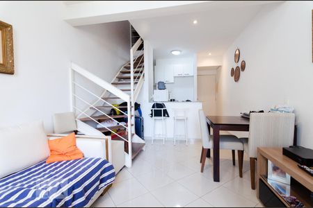 Sala de apartamento para alugar com 1 quarto, 55m² em Cambuí, Campinas