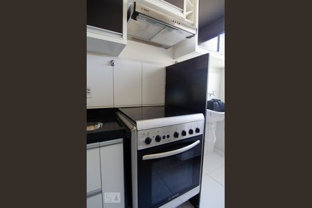 Cozinha de apartamento para alugar com 2 quartos, 51m² em Jardim Nova Europa, Campinas