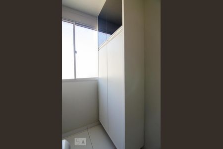 Lavanderia de apartamento para alugar com 2 quartos, 51m² em Jardim Nova Europa, Campinas