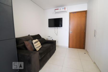 Sala de apartamento para alugar com 1 quarto, 48m² em Jardim Goiás, Goiânia