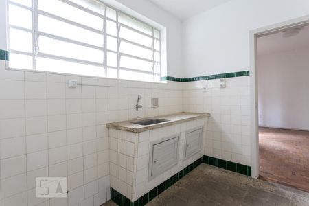 Cozinha de apartamento para alugar com 2 quartos, 70m² em Petrópolis, Porto Alegre